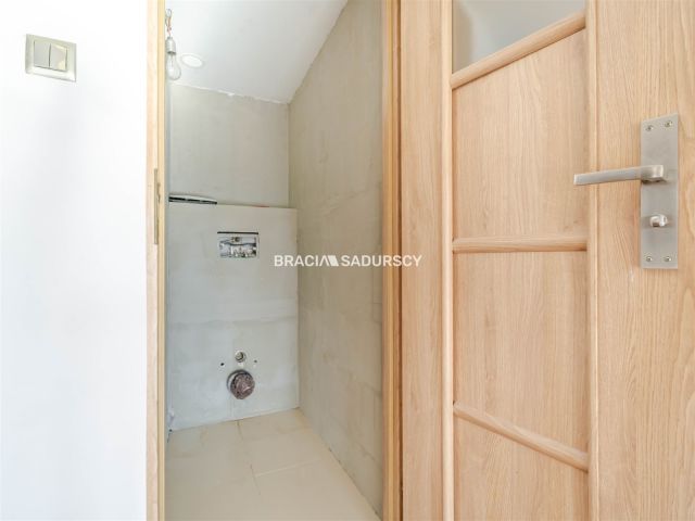 Mieszkanie 4-pokojowe Wieliczka, ul. Polna. Zdjęcie 18