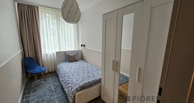 Mieszkanie 3-pokojowe Warszawa Targówek, ul. Ludwika Kondratowicza. Zdjęcie 8