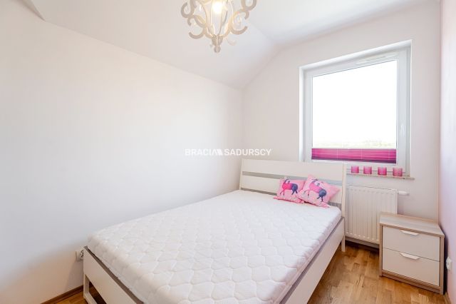 Mieszkanie 3-pokojowe Kraków Swoszowice, ul. Macieja Dębskiego. Zdjęcie 3