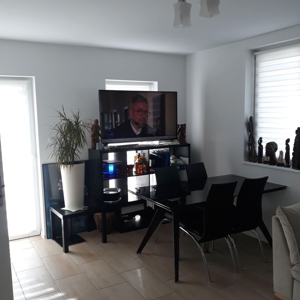 dom wolnostojący, 5 pokoi Lniska. Zdjęcie 8