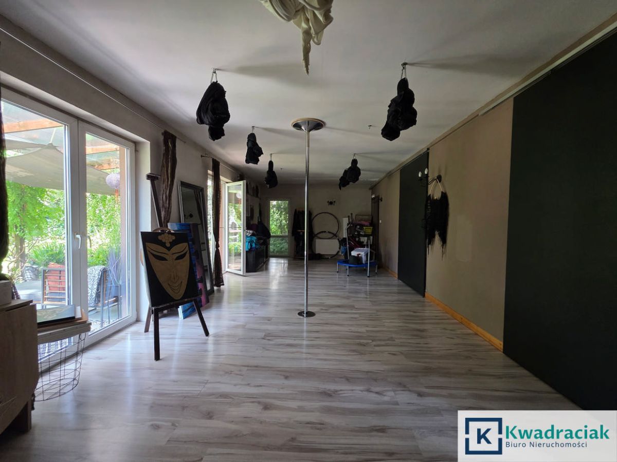 dom wolnostojący, 4 pokoje Sanok, ul. 1000-lecia. Zdjęcie 17