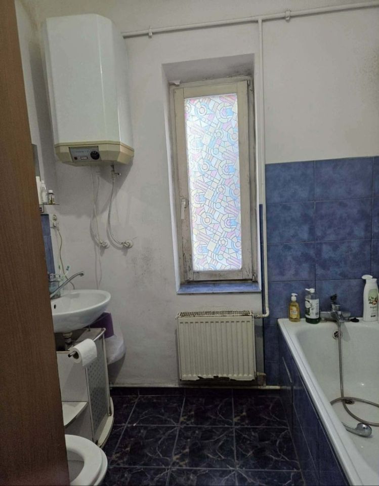 Mieszkanie 4-pokojowe Guzów. Zdjęcie 3