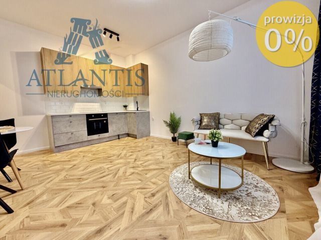 Mieszkanie 3-pokojowe Bydgoszcz Śródmieście. Zdjęcie 3