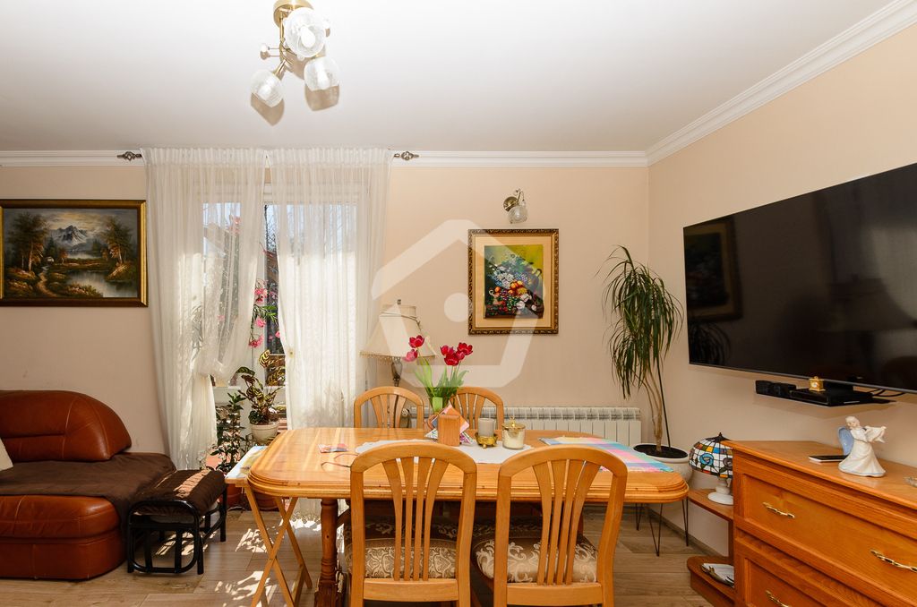 dom wolnostojący, 5 pokoi Widełka. Zdjęcie 8