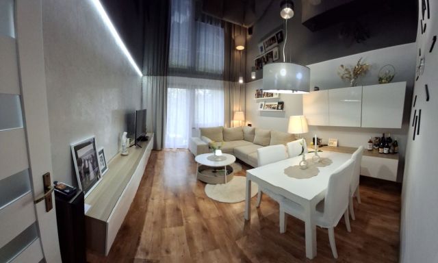 Mieszkanie 3-pokojowe Legnica. Zdjęcie 1