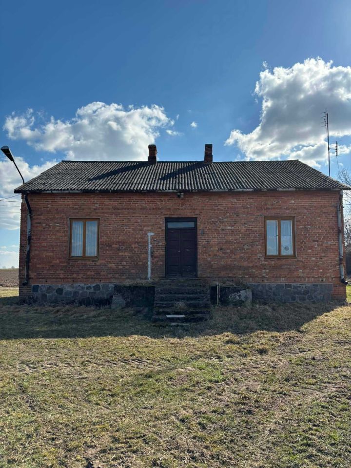 dom wolnostojący, 3 pokoje Grzybów Dolny. Zdjęcie 1