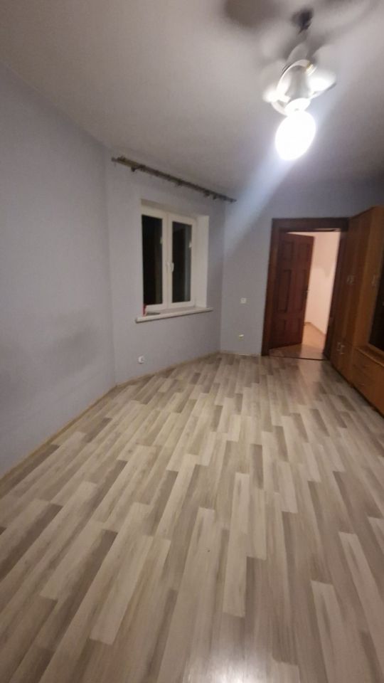 Mieszkanie 3-pokojowe Świdnica Centrum, ul. Franciszkańska. Zdjęcie 2