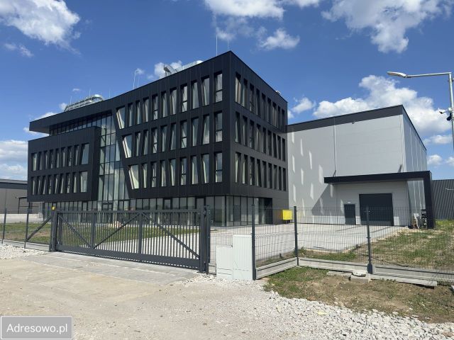 Hala/magazyn Blizne Łaszczyńskiego. Zdjęcie 1