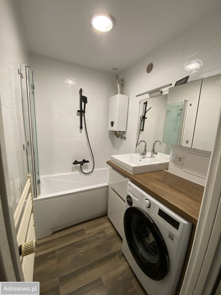 Mieszkanie 3-pokojowe Mysłowice Centrum, ul. Adama Mickiewicza. Zdjęcie 2