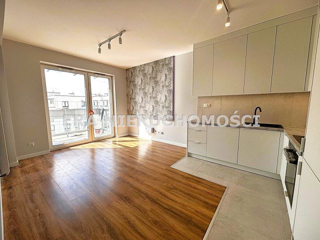 Mieszkanie 3-pokojowe Białystok Centrum, ul. Ciepła. Zdjęcie 1