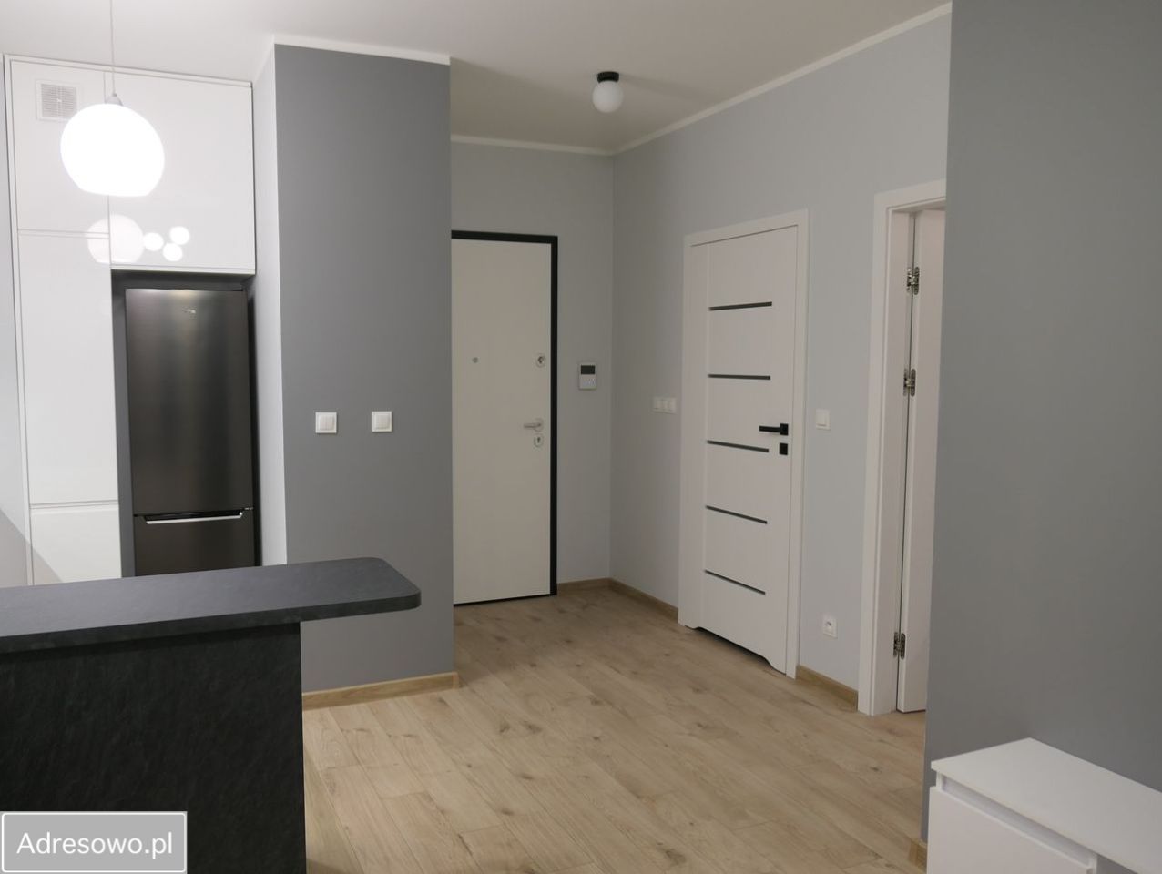 Mieszkanie 2-pokojowe Warszawa Raków, al. Krakowska. Zdjęcie 3