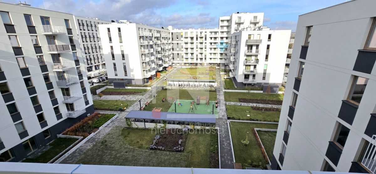 Mieszkanie 4-pokojowe Warszawa, ul. Instalatorów. Zdjęcie 3