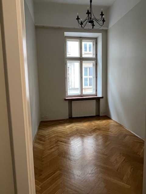 Mieszkanie 3-pokojowe Kraków Śródmieście, ul. Krowoderska. Zdjęcie 5