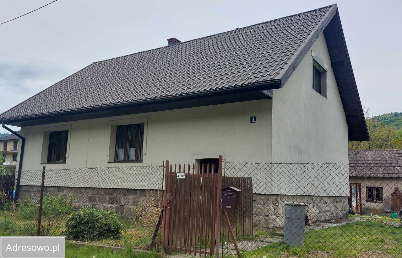 dom wolnostojący, 4 pokoje Czernichów, ul. Myśliwska