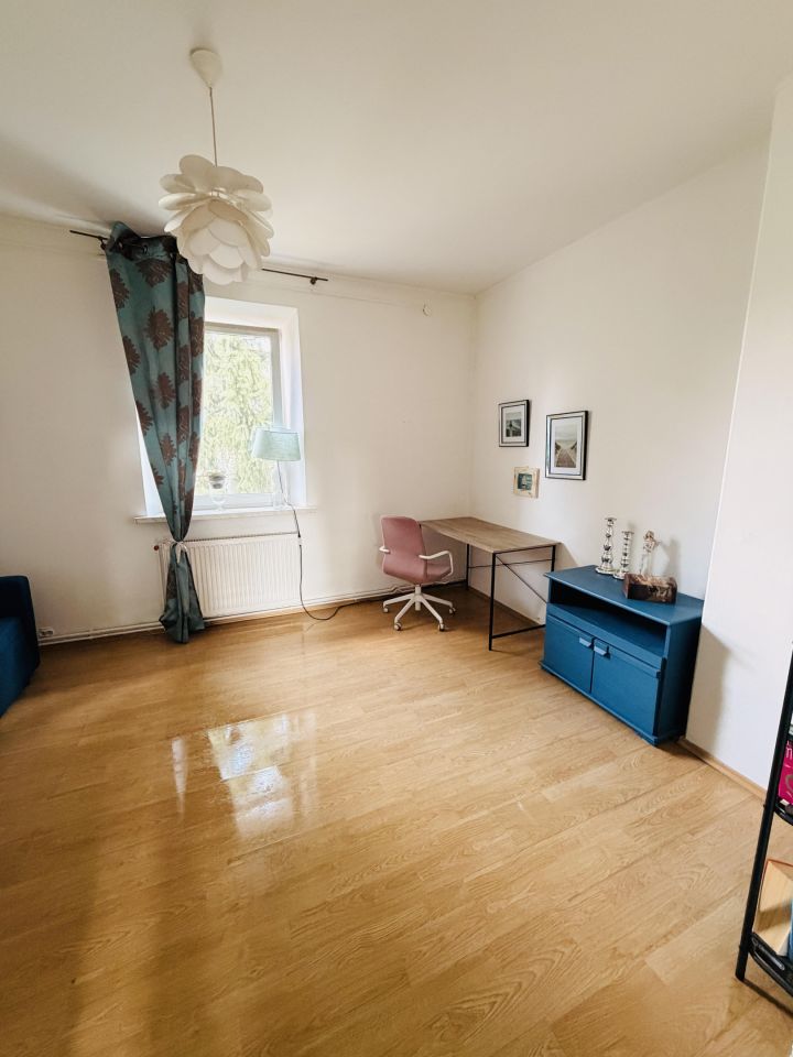 Mieszkanie 4-pokojowe Wałbrzych Biały Kamień, ul. Piasta. Zdjęcie 1