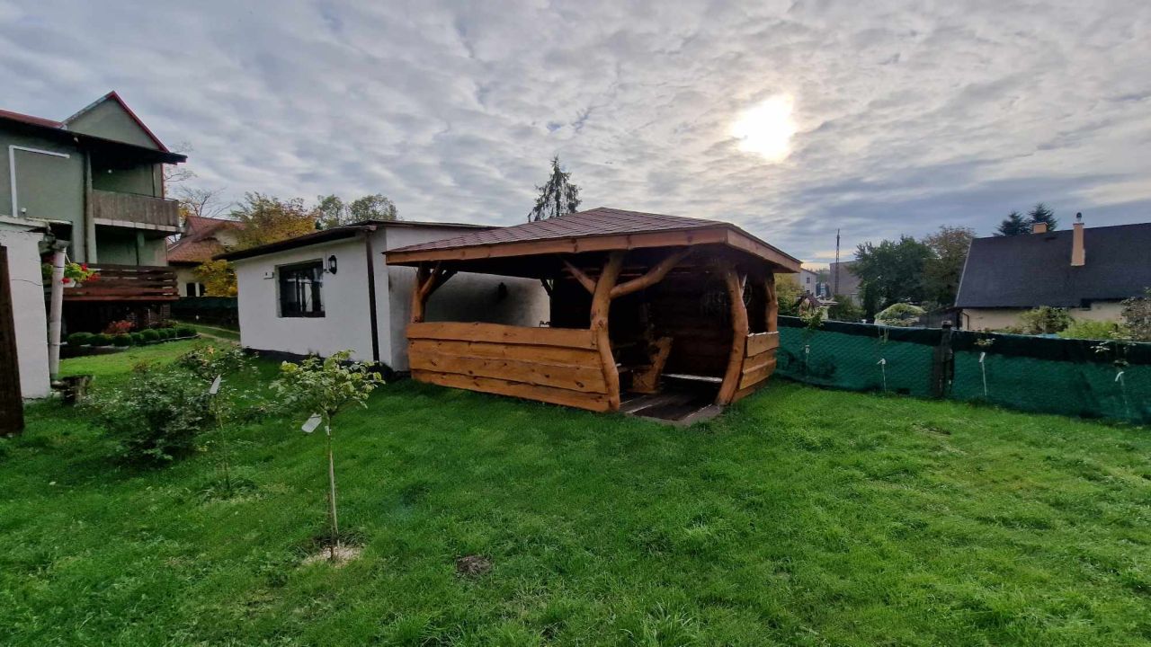 dom wolnostojący, 8 pokoi Brzeziny, ul. Marii Skłodowskiej-Curie. Zdjęcie 17