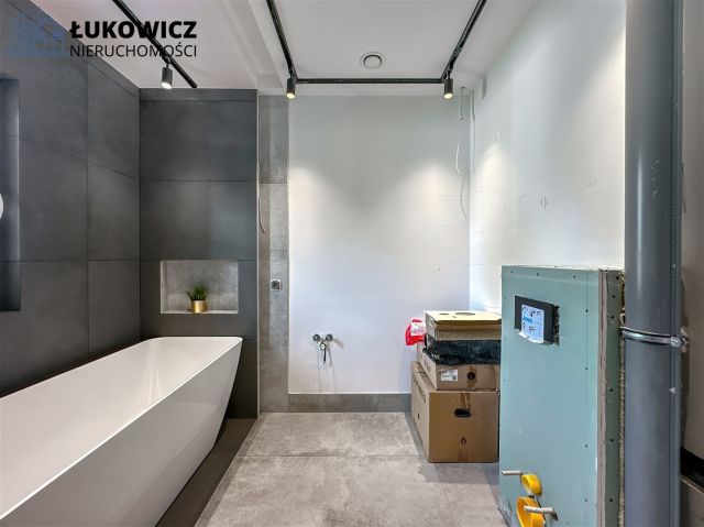 dom wolnostojący, 4 pokoje Pisarzowice. Zdjęcie 18