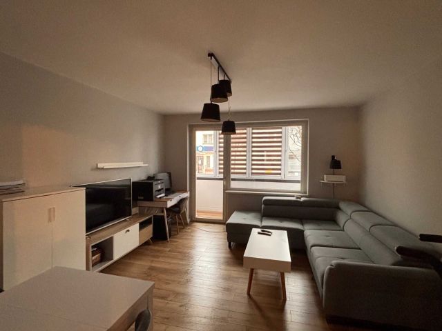 Mieszkanie 3-pokojowe Syców, ul. Adama Mickiewicza. Zdjęcie 1