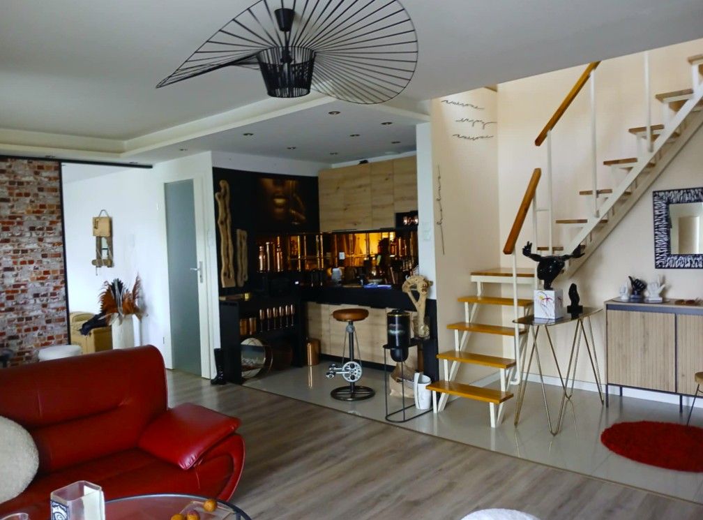 Mieszkanie 4-pokojowe Kętrzyn, ul. Wojska Polskiego. Zdjęcie 2