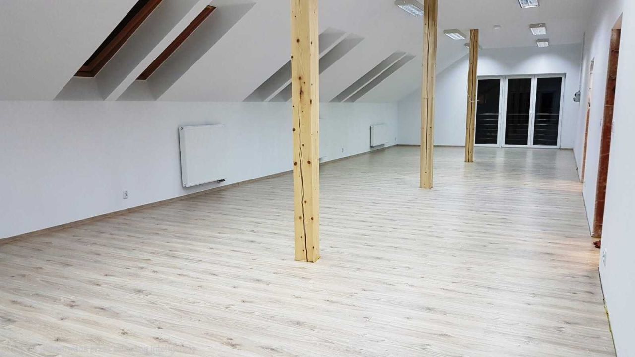 Lokal Gdów. Zdjęcie 3