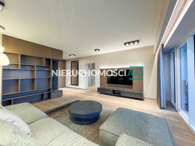 Mieszkanie 3-pokojowe Poznań Centrum, ul. Towarowa. Zdjęcie 1