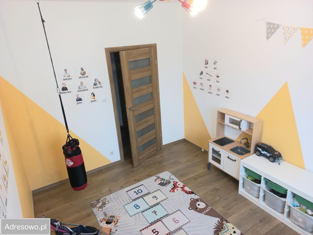dom wolnostojący, 4 pokoje Miedniewice Topola. Zdjęcie 12