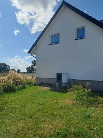 dom wolnostojący, 5 pokoi Obrowiec, ul. 3 Maja. Zdjęcie 3