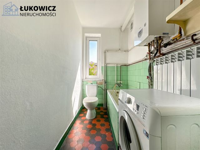 dom wolnostojący, 9 pokoi Kaniów. Zdjęcie 20