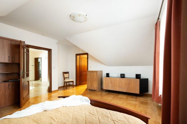 dom wolnostojący, 6 pokoi Opacz. Zdjęcie 22