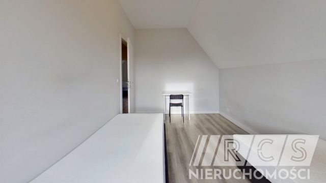 dom szeregowy, 5 pokoi Tyniec Mały. Zdjęcie 17