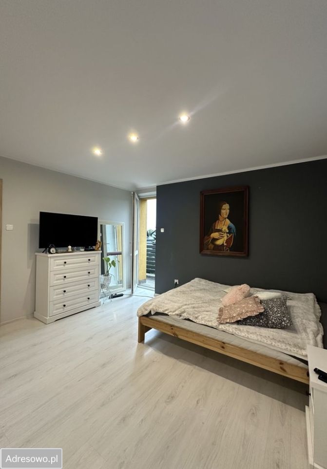 dom wolnostojący, 4 pokoje Bolesławiec, ul. Czerwonych Maków. Zdjęcie 14