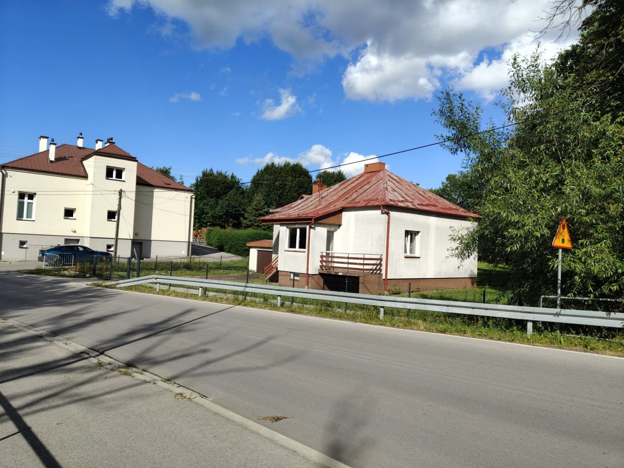 dom wolnostojący, 3 pokoje Malawa, Brak. Zdjęcie 2