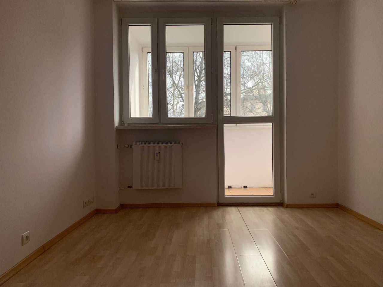 Mieszkanie 3-pokojowe Katowice Dąb, ul. Akacjowa. Zdjęcie 1