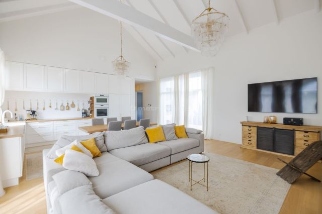 dom wolnostojący, 4 pokoje Jadwisin. Zdjęcie 8