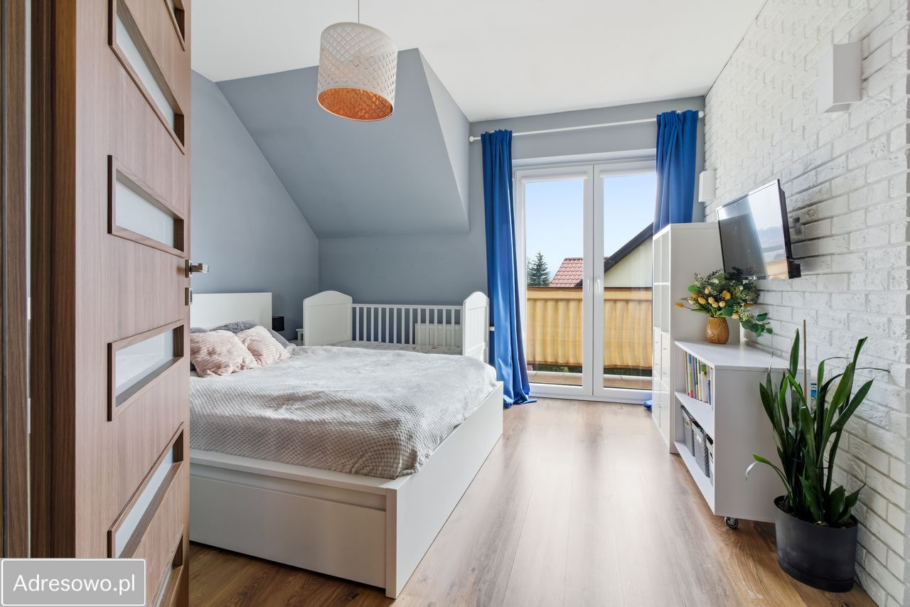 dom szeregowy, 4 pokoje Sułków. Zdjęcie 10