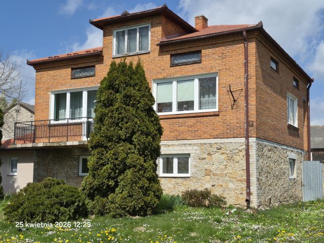 dom wolnostojący, 4 pokoje Baćkowice. Zdjęcie 1