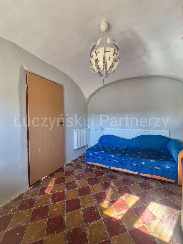 dom wolnostojący, 5 pokoi Pasiecznik. Zdjęcie 29