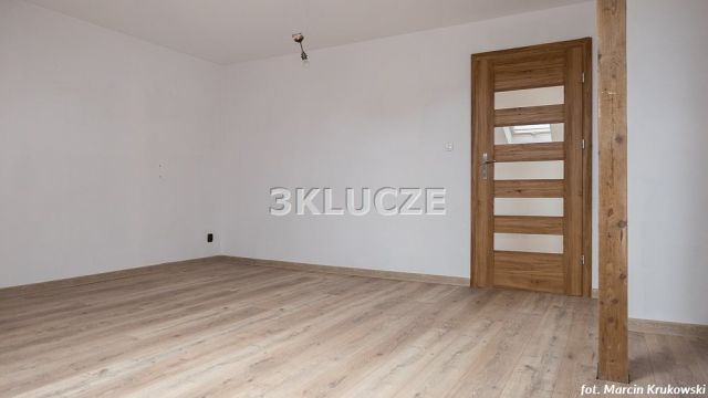 dom wolnostojący, 7 pokoi Stasin. Zdjęcie 15