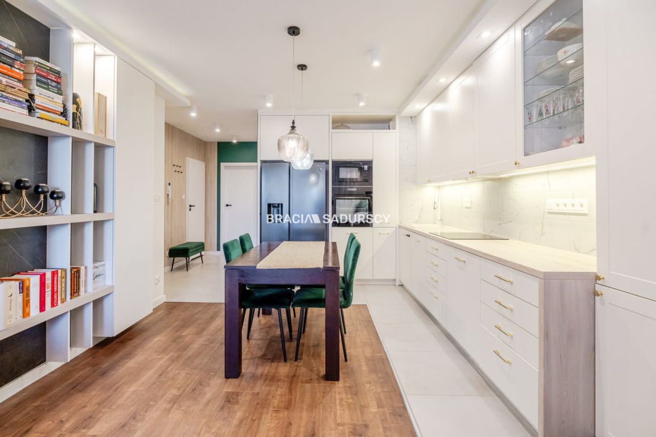 Mieszkanie 3-pokojowe Kraków Dębniki, ul. dr. Jana Piltza. Zdjęcie 13