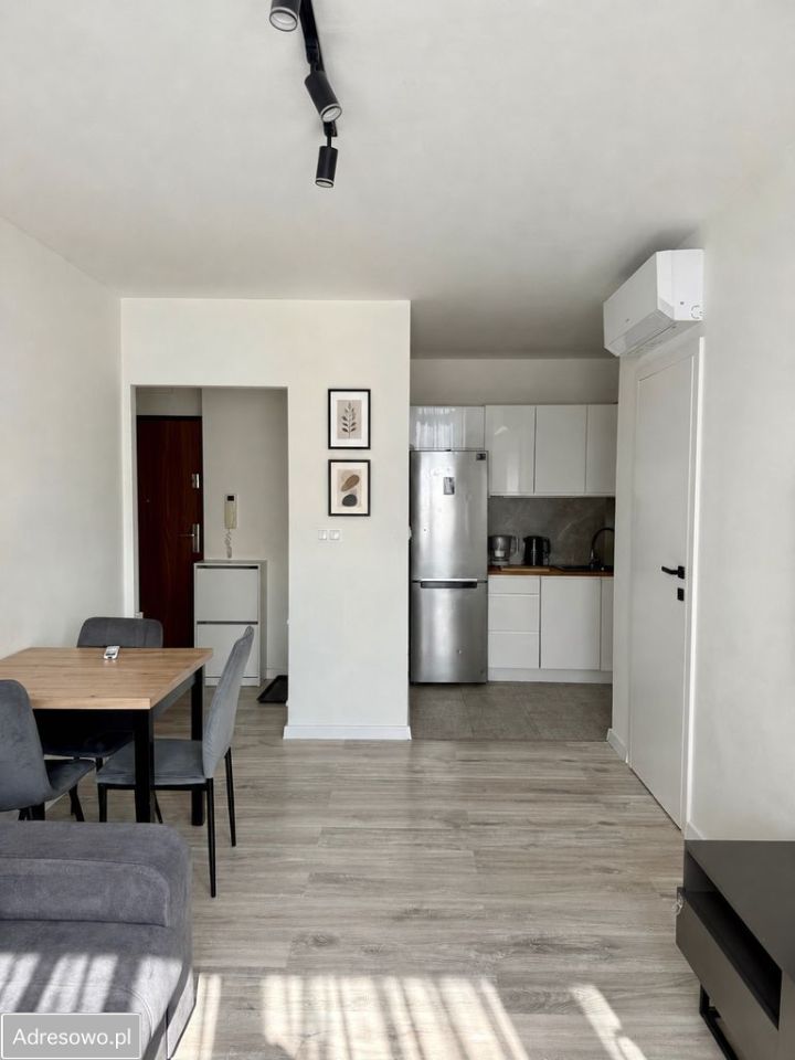 Mieszkanie 3-pokojowe Kraków Mistrzejowice, os. Piastów. Zdjęcie 3