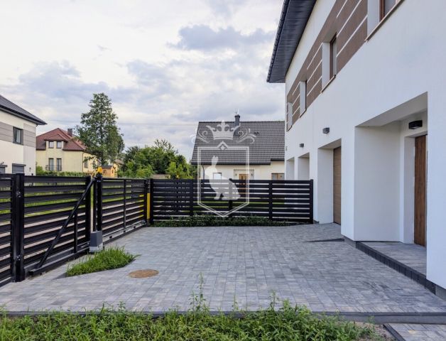 bliźniak, 5 pokoi Tłuszcz, ul. Wiejska. Zdjęcie 4