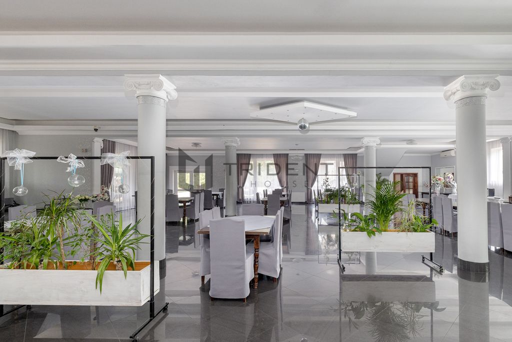 Nieruchomość komercyjna Siedliska. Zdjęcie 16