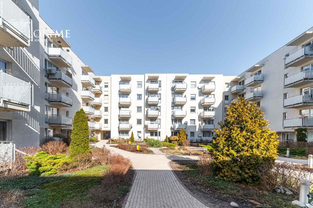 Mieszkanie 3-pokojowe Łódź, ul. Obywatelska. Zdjęcie 1