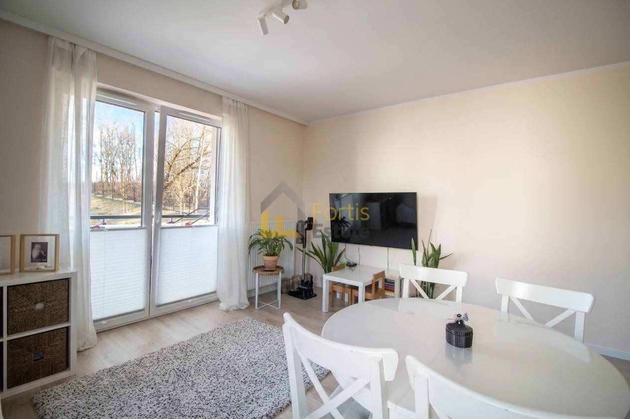 Mieszkanie 3-pokojowe Wieliczka, os. Karola Szymanowskiego. Zdjęcie 3