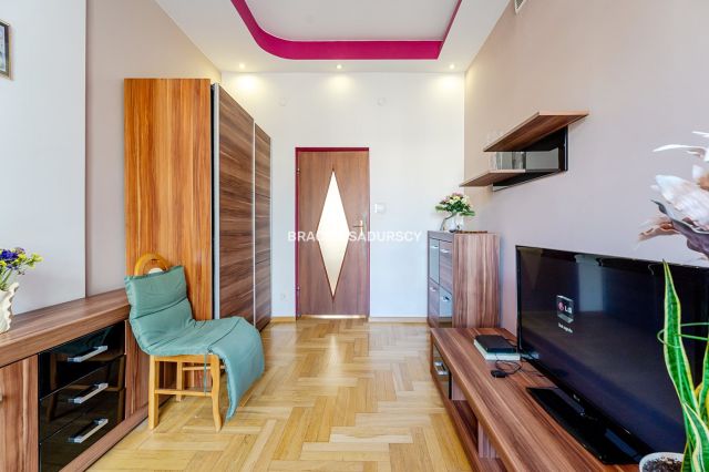 Mieszkanie 3-pokojowe Kraków Nowa Huta, os. Centrum D. Zdjęcie 7