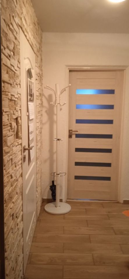 Mieszkanie 3-pokojowe Chełmża. Zdjęcie 3