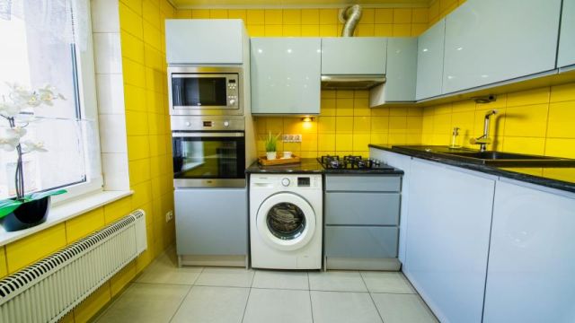 Mieszkanie 3-pokojowe Piekary Śląskie Szarlej, ul. Karola Miarki. Zdjęcie 1