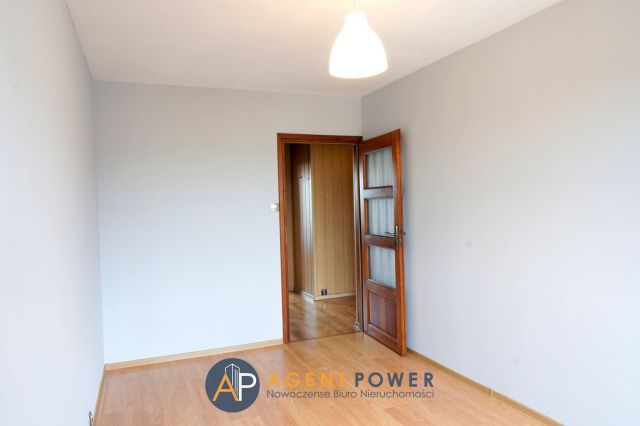 Mieszkanie 3-pokojowe Wolbrom, ul. Wiejska. Zdjęcie 20