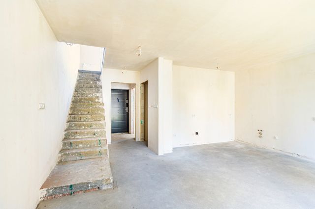 dom szeregowy, 4 pokoje Rzeszów Miłocin, ul. Laurowa. Zdjęcie 2