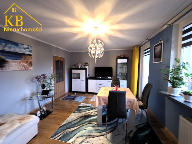 Mieszkanie 3-pokojowe Wałbrzych Biały Kamień, ul. Ireny Grabowskiej. Zdjęcie 1